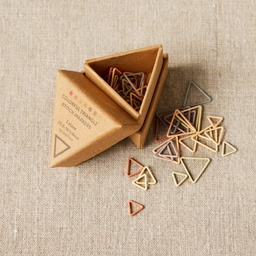 Coco Knits - Triangle stitch markers
